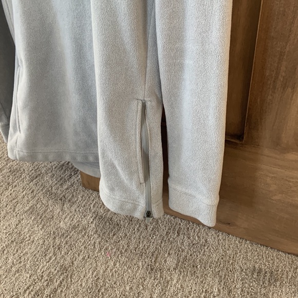 Nike Pull Over - Picture 10 of 11